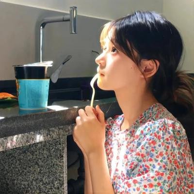 企鹅与水晶